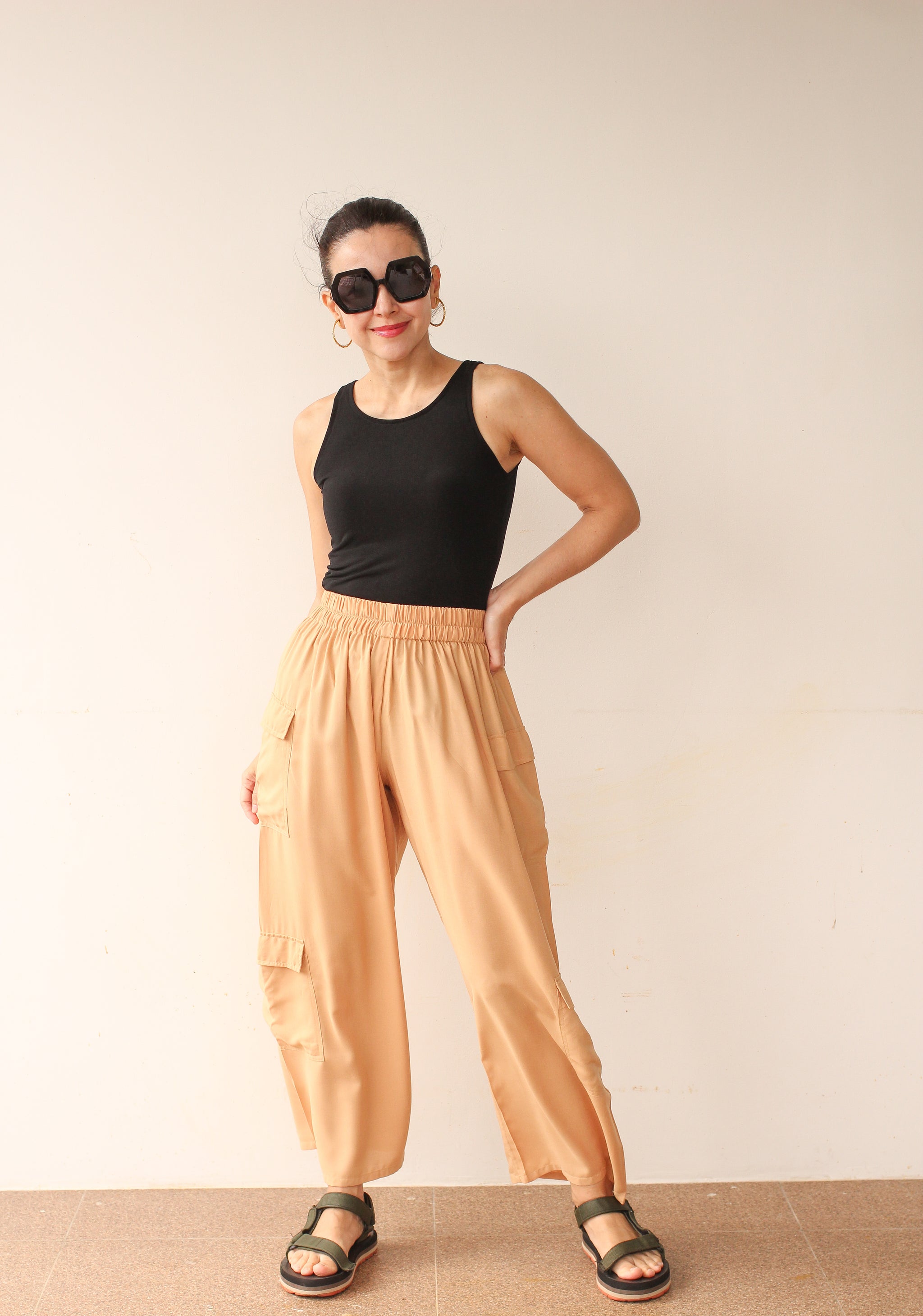 【MARGARIN FINGERS】25ss FLORAL CARGO PANTS MUSINSA | MARGARIN FINGERS FLORAL CARGO PANTS (WHITE)